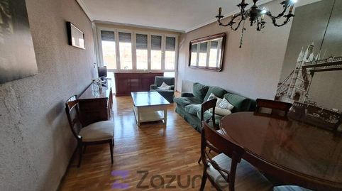 Foto 3 de Piso de alquiler en Av de Mariano Vicén, Polideportivos Asperon - Mariano Vicen, Soria Capital