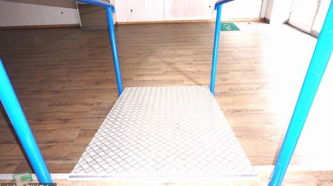 Foto 2 von Geschaftsraum zur Miete in Pumarin , Milán - Pumarín, Oviedo