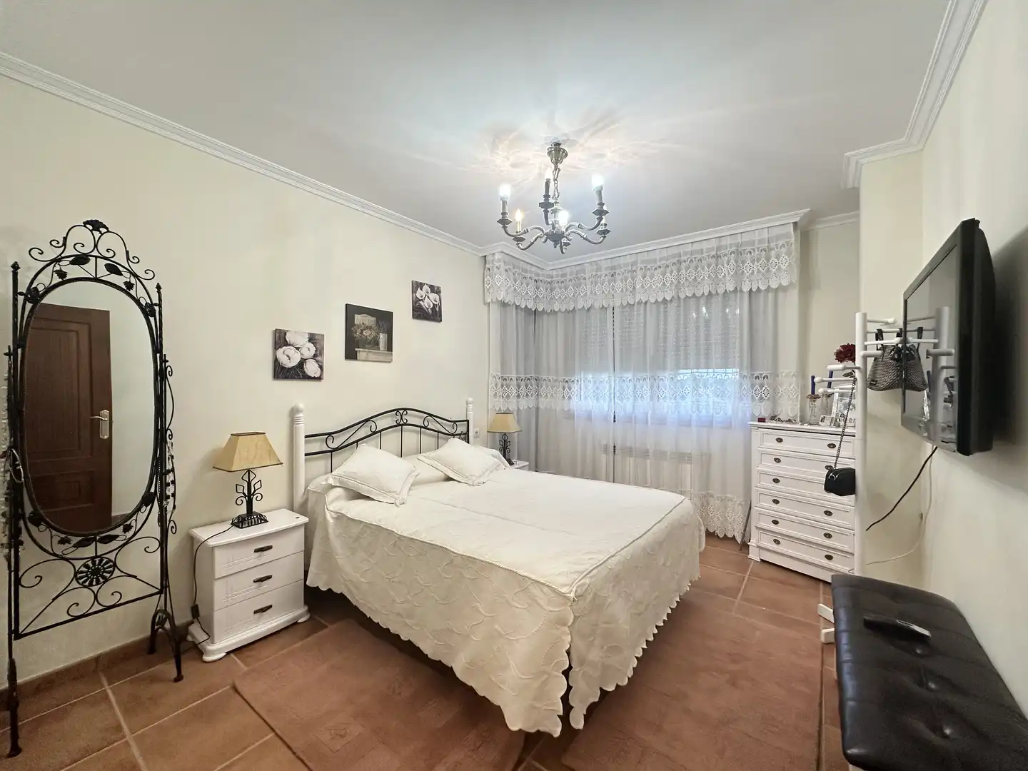 Habitación de Casa o chalet en venta en O Carballiño   con Calefacción, Jardín privado y Parquet