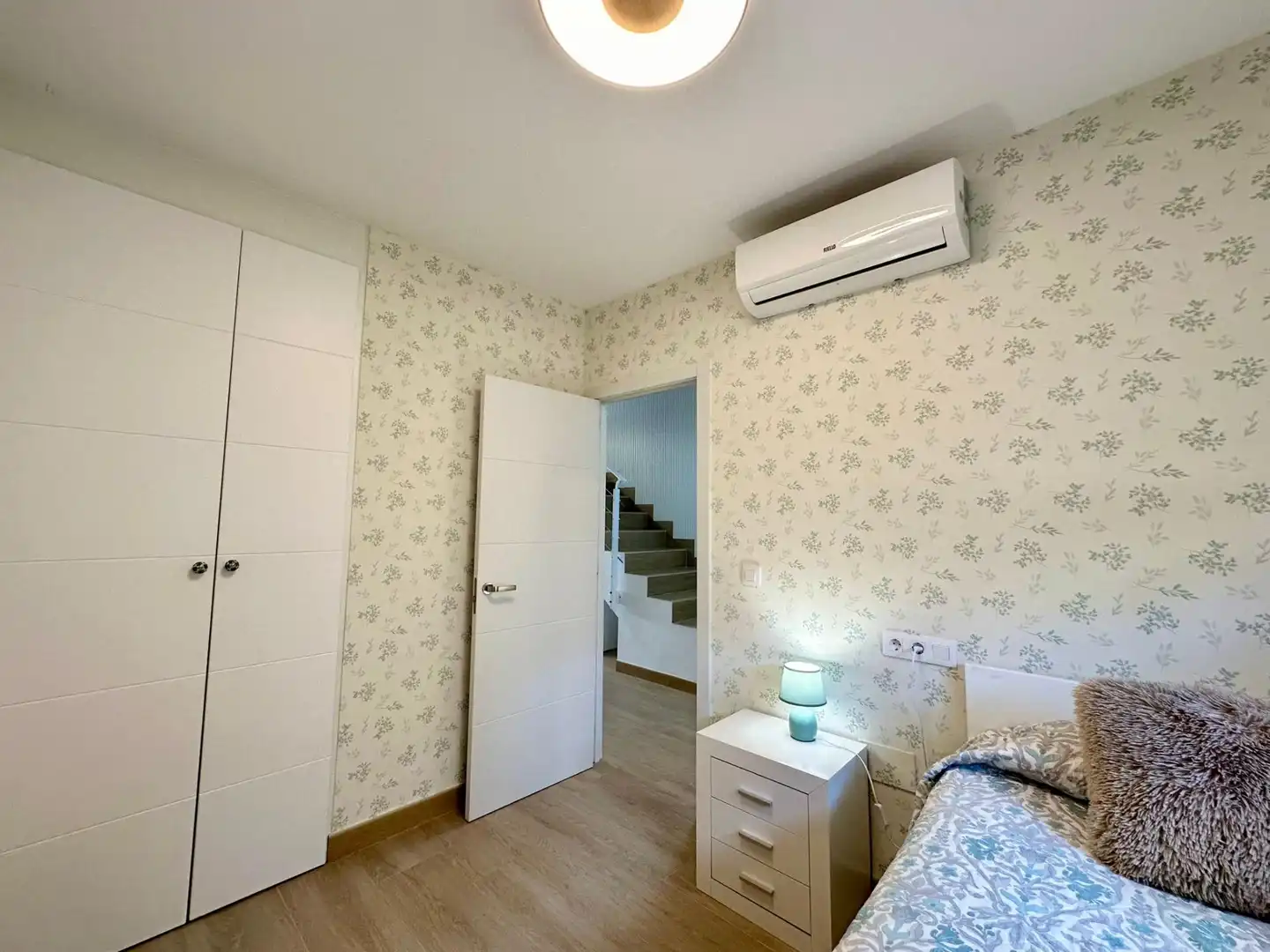 Bedroom of Detached homes for sale in Roquetas de Mar  with Air Conditioner, Heating and Furnished