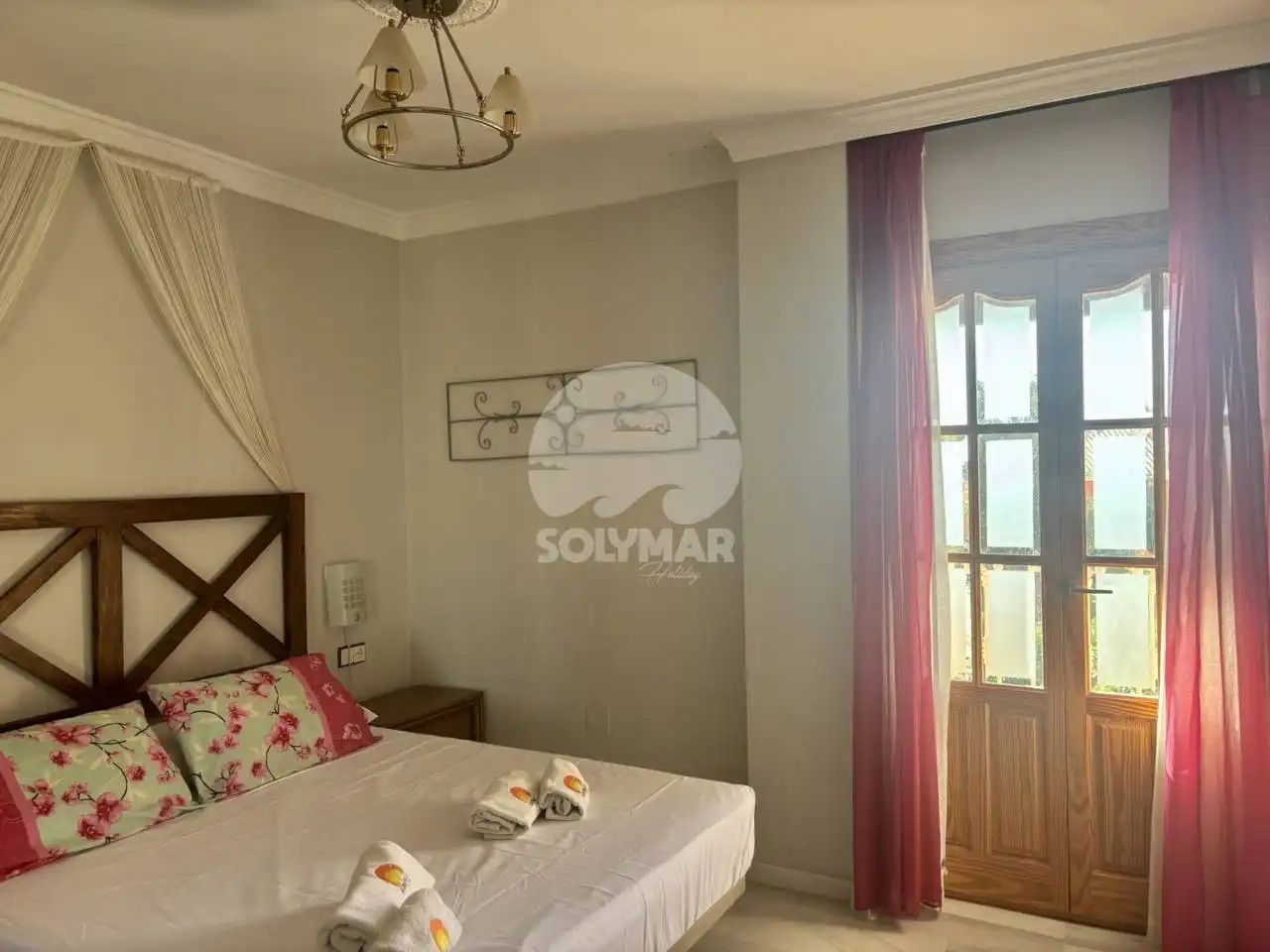 Dormitori de Casa o xalet en venda en Vélez-Málaga amb Aire condicionat, Jardí privat i Terrassa