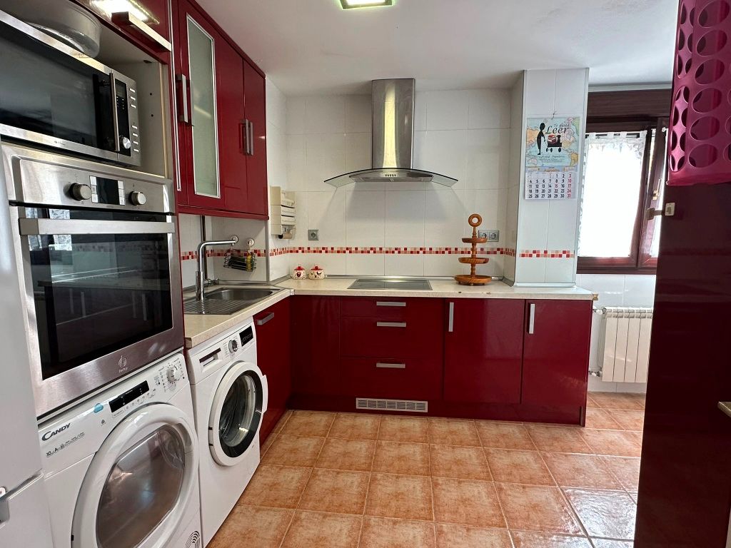 Flat for sale in Carretera del Obispo, Contrueces