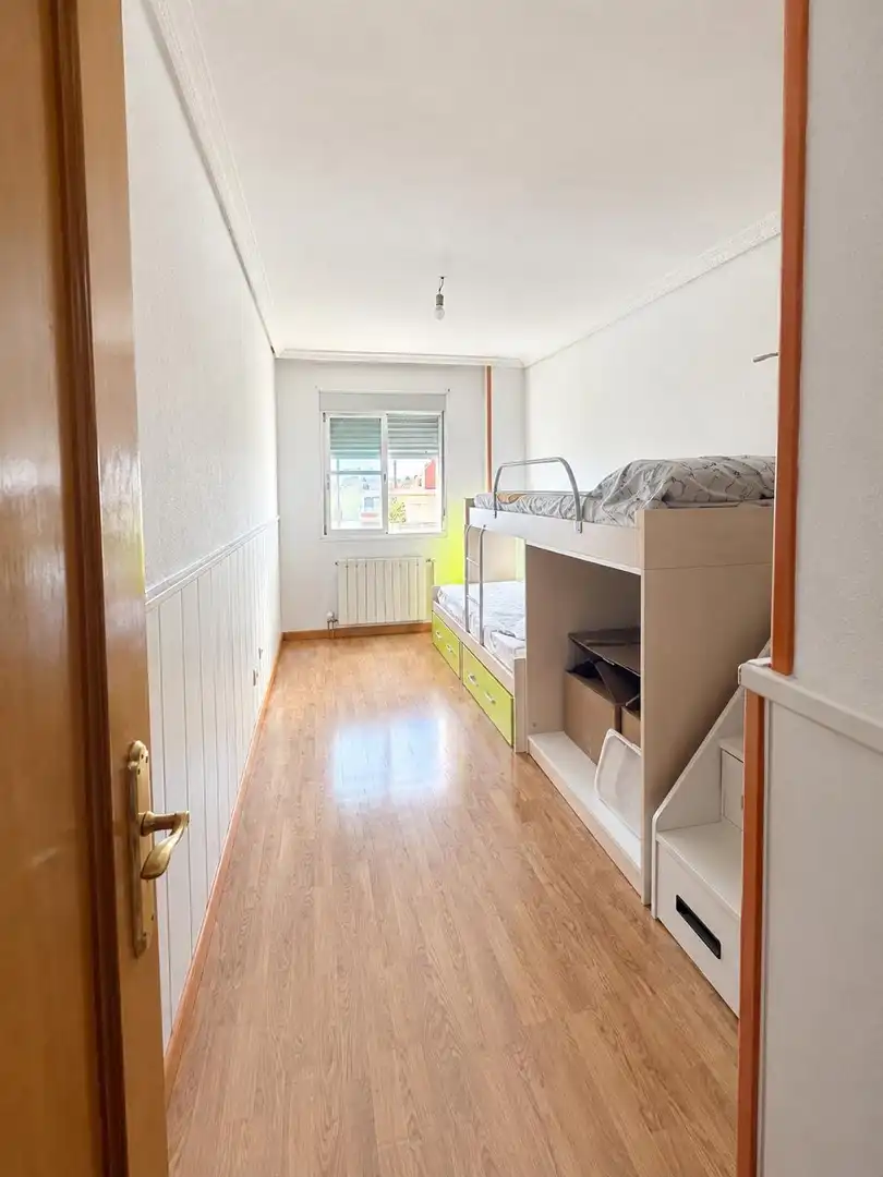 Bedroom of Flat for sale in Restón I - Restón II