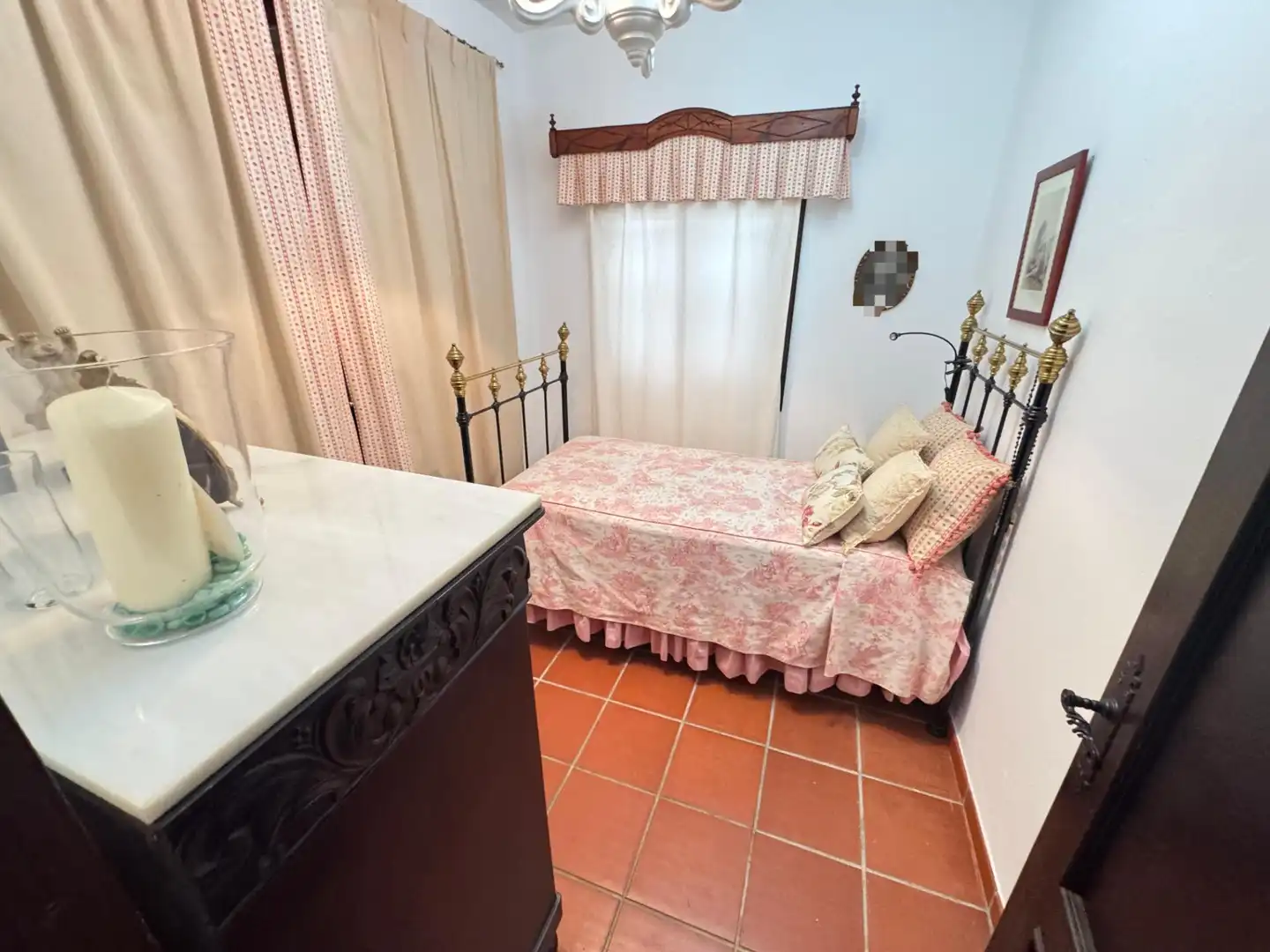 Habitación de Casa o chalet en venta en Dos Hermanas con Aire acondicionado, Jardín privado y Trastero