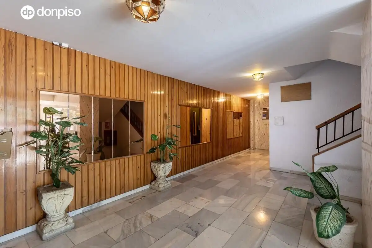 Flat for sale in Granada  with Air Conditioner and Heating