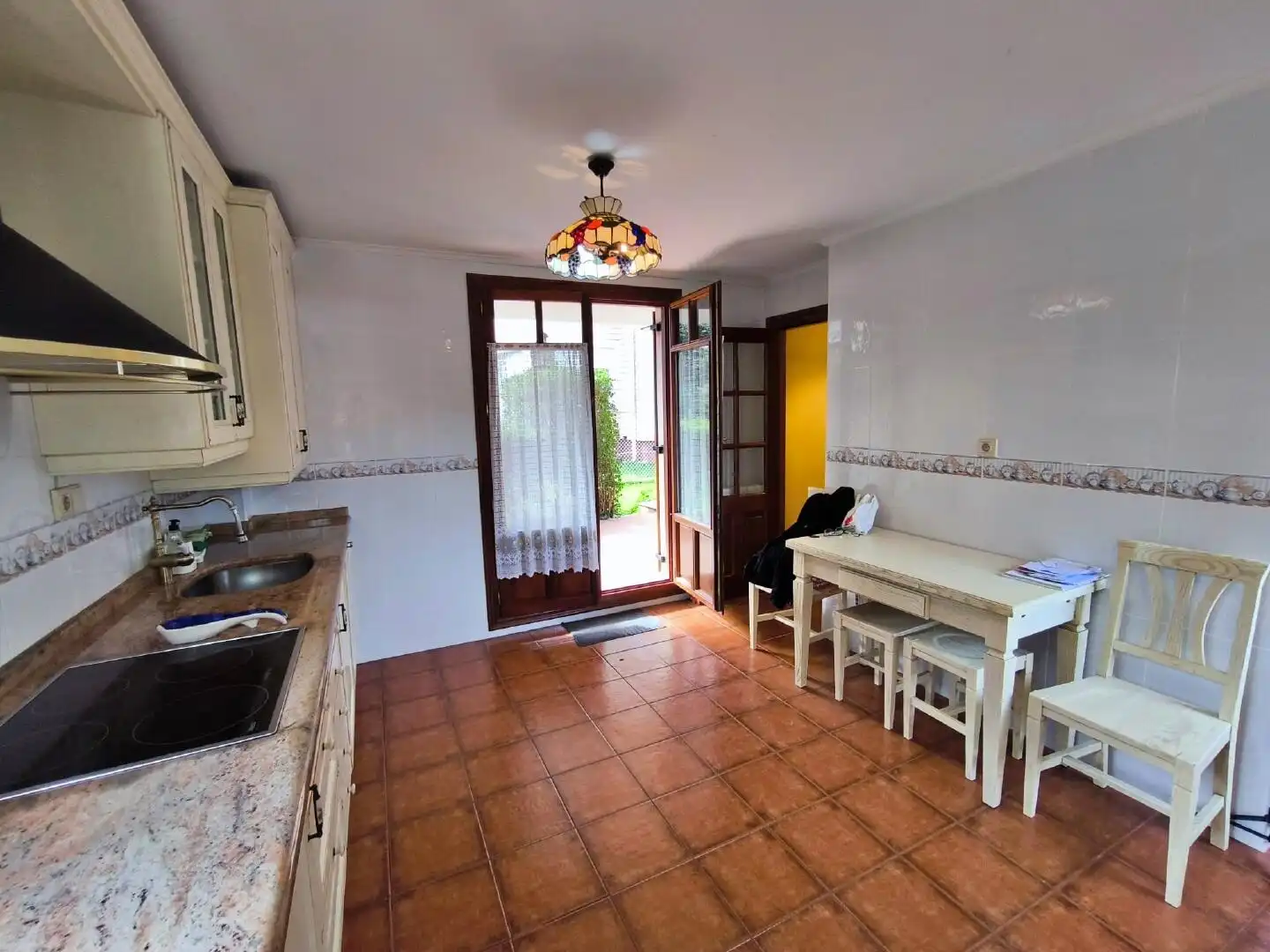 Cuina de Casa o xalet en venda en Castro-Urdiales
