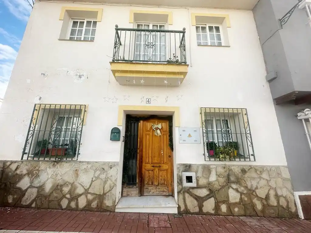 Casa adosada en venda a Calle Barrio de Barcelona, 1, Norte - Barrio del Pilar - El Reñidero