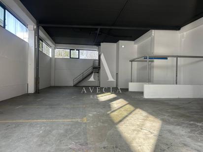 Nau industrial de lloguer en Badalona
