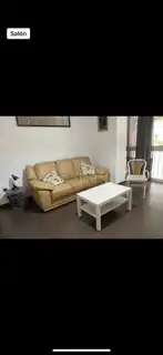 Sala de estar de Piso de alquiler en Málaga con Aire acondicionado, Amueblado y Horno