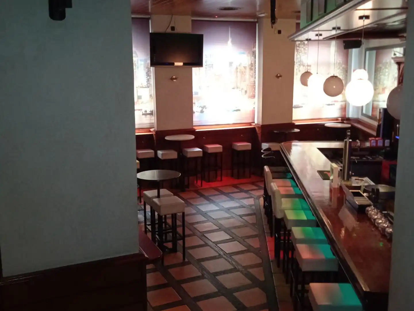 Local de lloguer en Alcorcón amb Aire condicionat