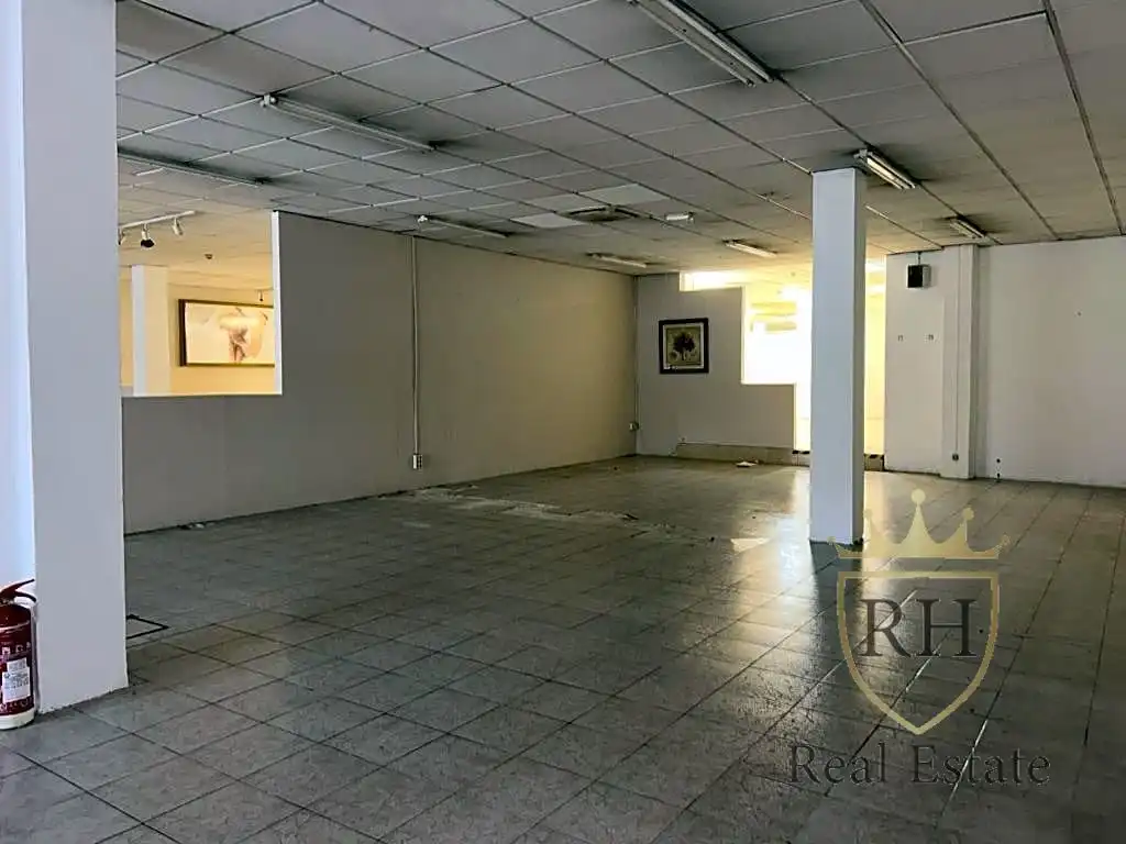 Locale commerciale in affitto a Llevant, imagen 13