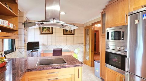 Foto 5 de Casa adosada en venta en Lugar de Codesedas, Parroquias de Santiago, Santiago de Compostela
