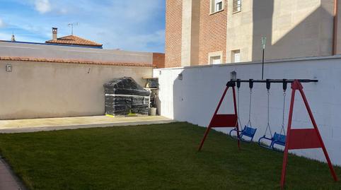 Foto 3 de Casa adosada en venda a Calle la Cobatilla, 22, Matapozuelos, Valladolid