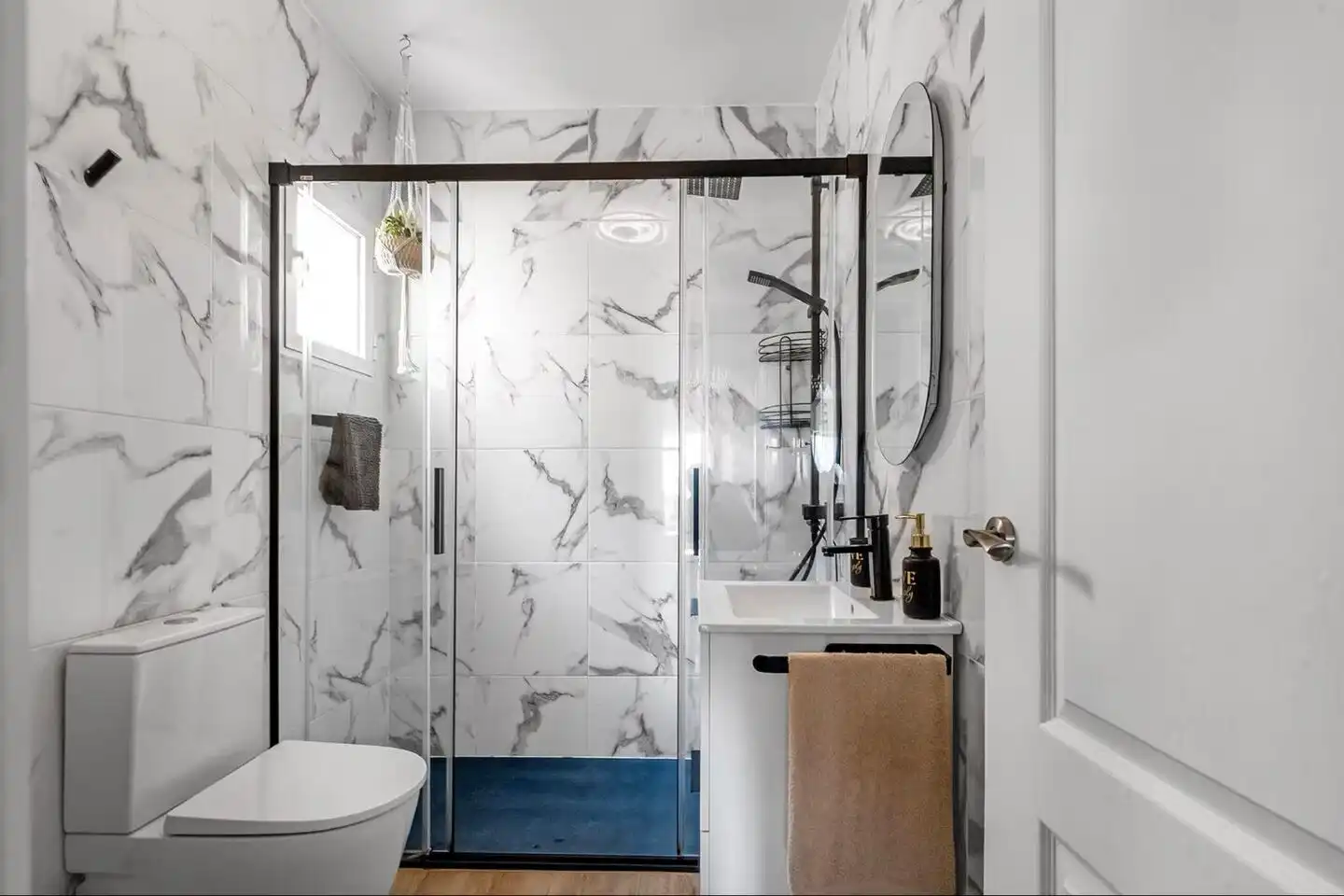 Bathroom of Flat for rent in Santa Coloma de Farners