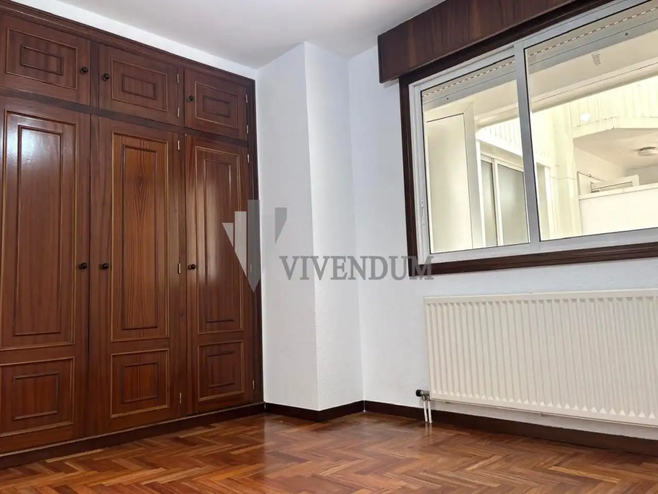 Habitación de Piso de alquiler en Vigo  con Calefacción, Parquet y Terraza