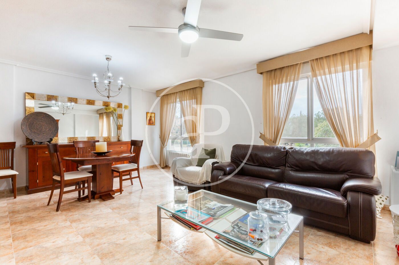 Exterior view of Single-family semi-detached for sale in Alcàsser  with Air Conditioner, Heating and Terrace