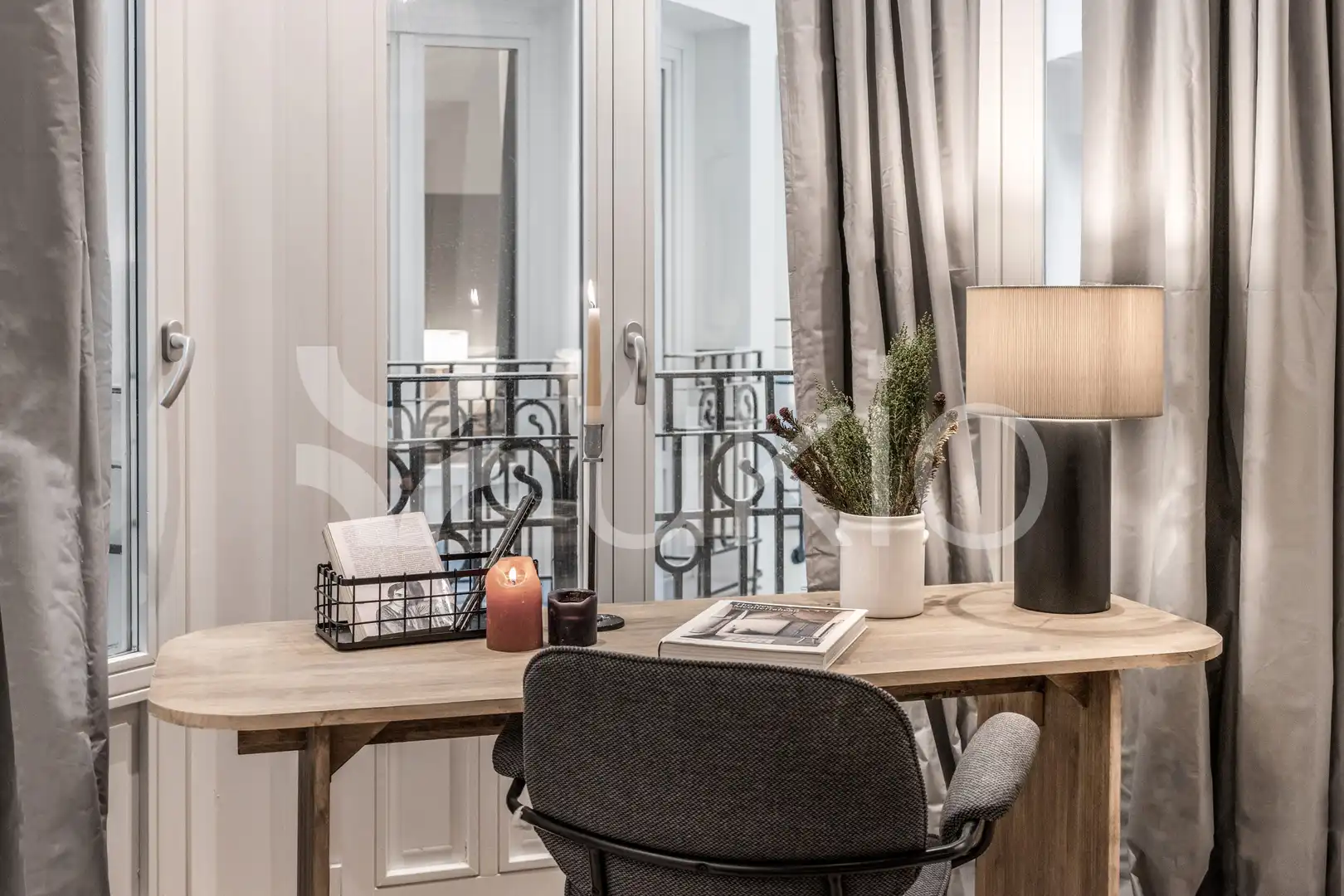 Habitación de Apartamento de alquiler en Madrid con Aire acondicionado, Calefacción y Amueblado