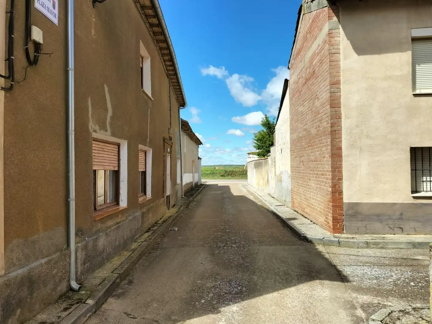 Exterior view of Houses for sale in Valle del Retortillo
