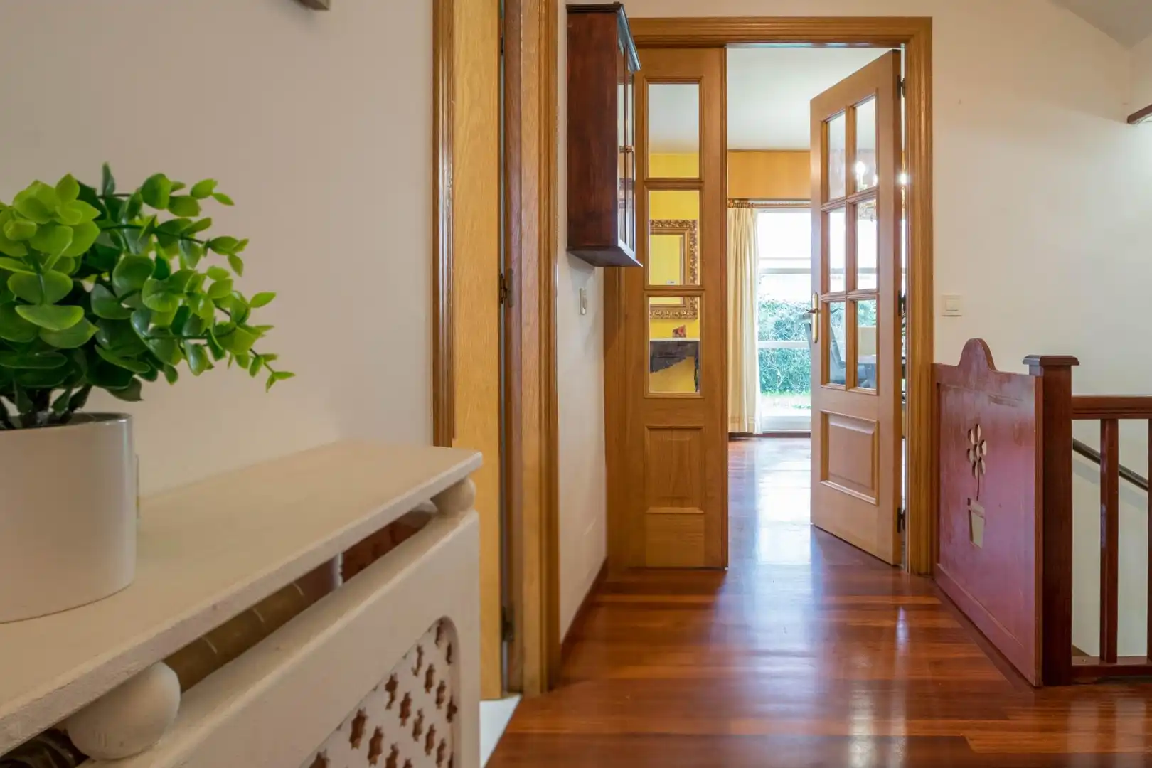 Casa adosada en venta en Oleiros con Calefacción, Jardín privado y Parquet