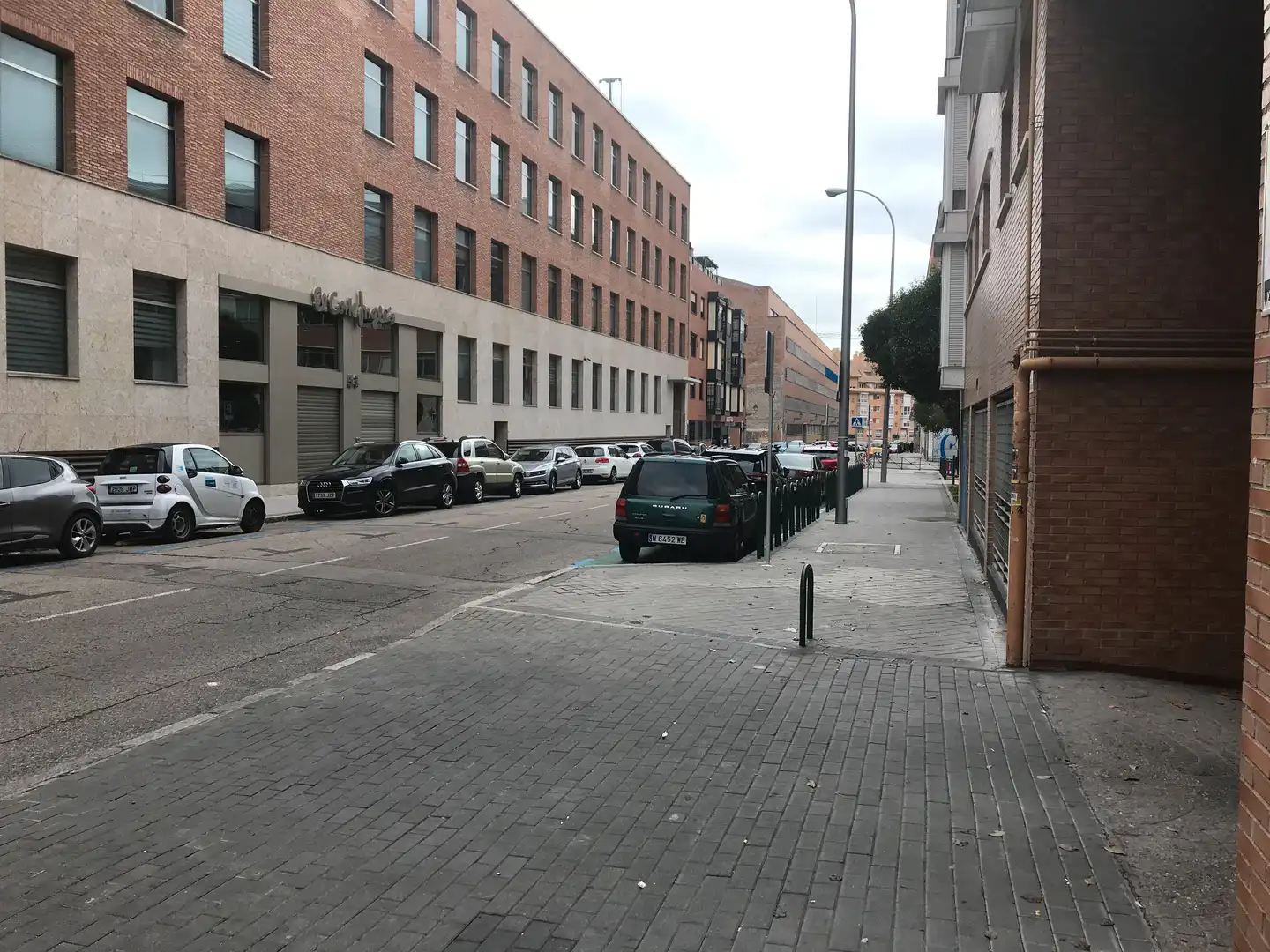 Einzelparkplatz zur Miete in Calle de Tomás Bretón 58, imagen 6