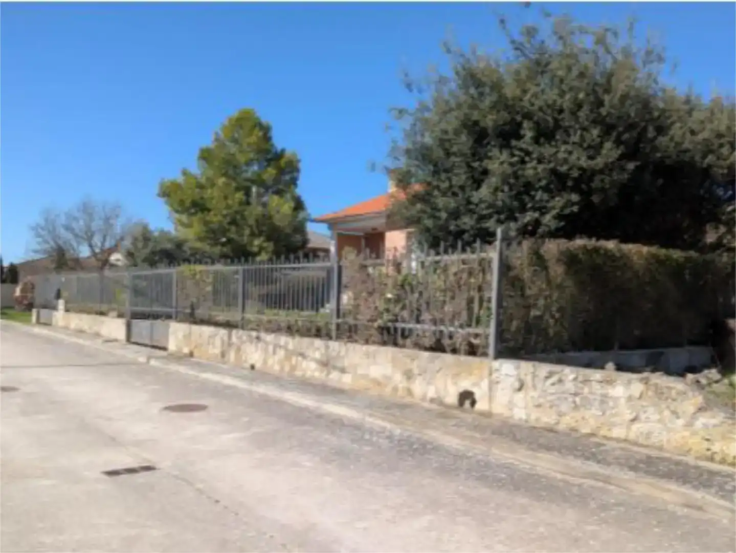Vista exterior de Pis en venda en Torresandino amb Jardí privat