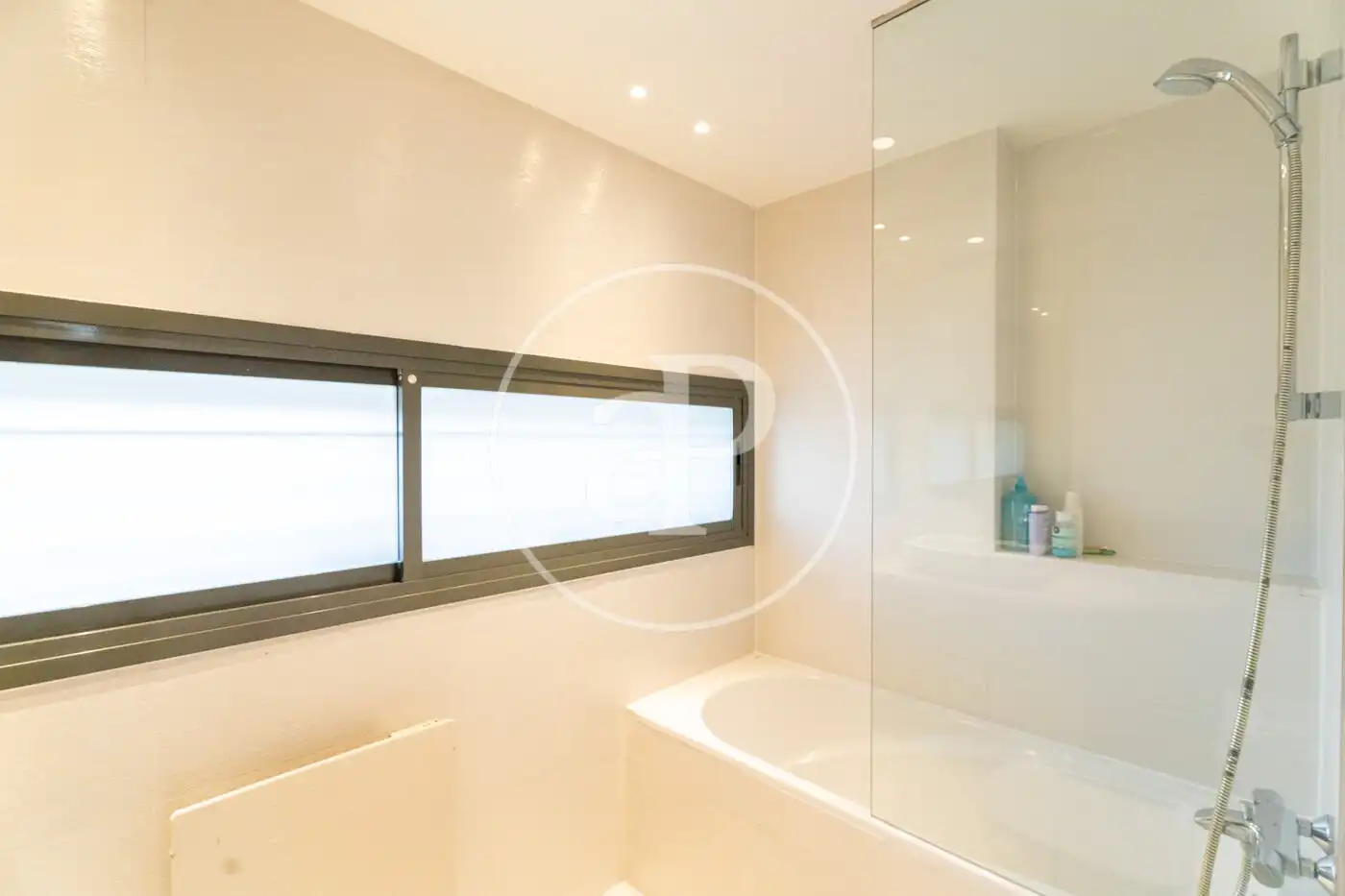 Piso en venta en C. Julio Caro Baroja, Encinar de los Reyes