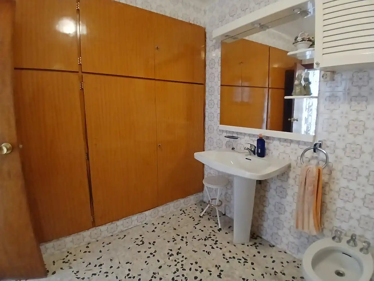 Bany de Finca rústica en venda en Calatorao amb Jardí privat, Terrassa i Moblat