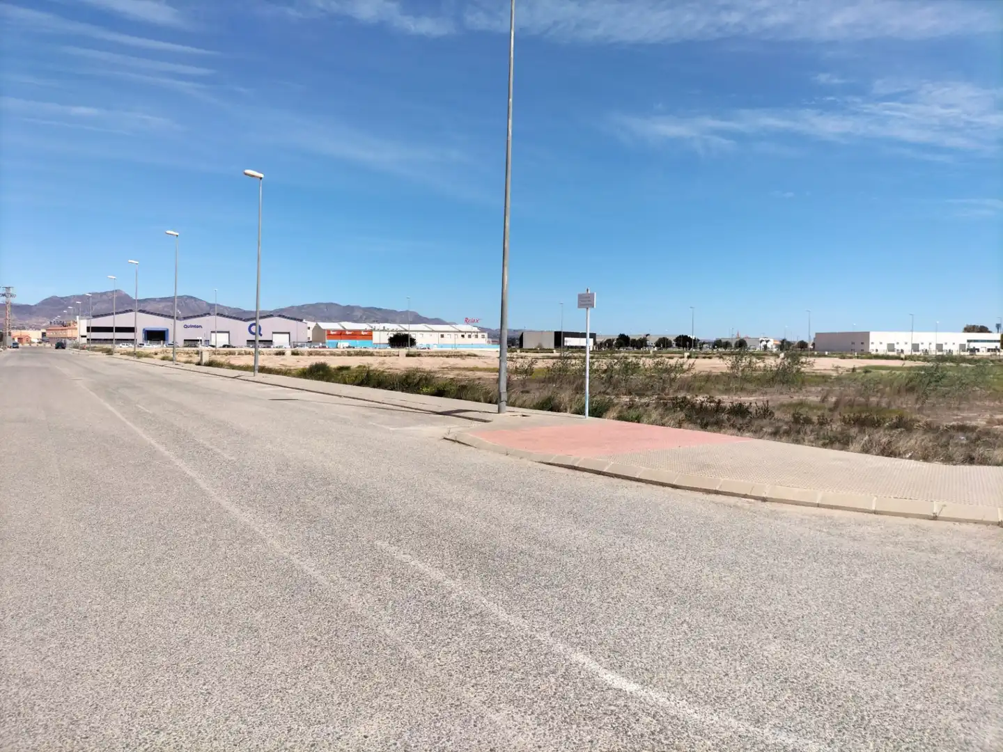 Terreny industrial en venda a Cox