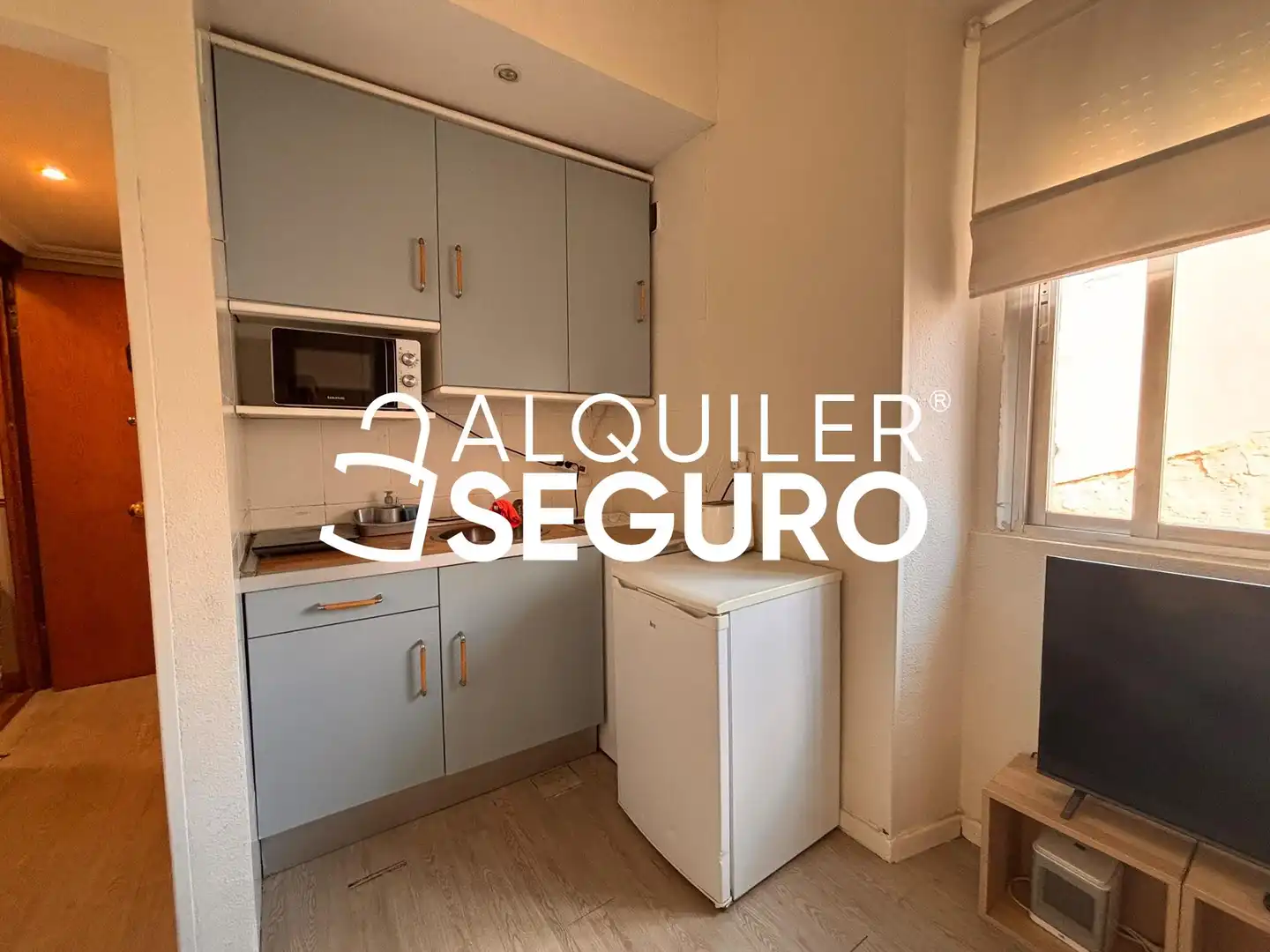 Cuina de Pis de lloguer en Majadahonda amb Calefacció i Moblat