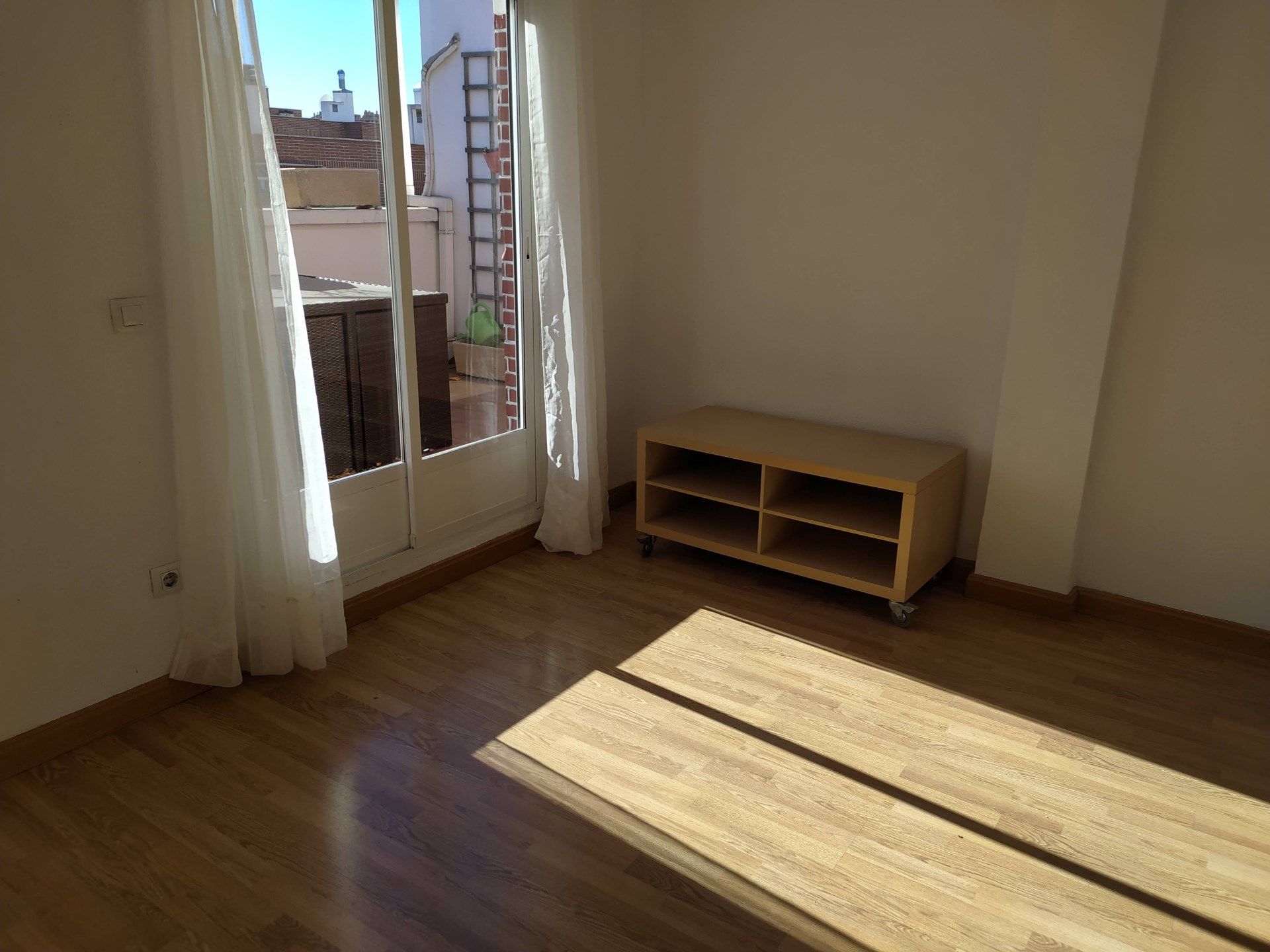 Bedroom of Flat for sale in  Madrid Capital  with Air Conditioner, Heating and Parquet flooring