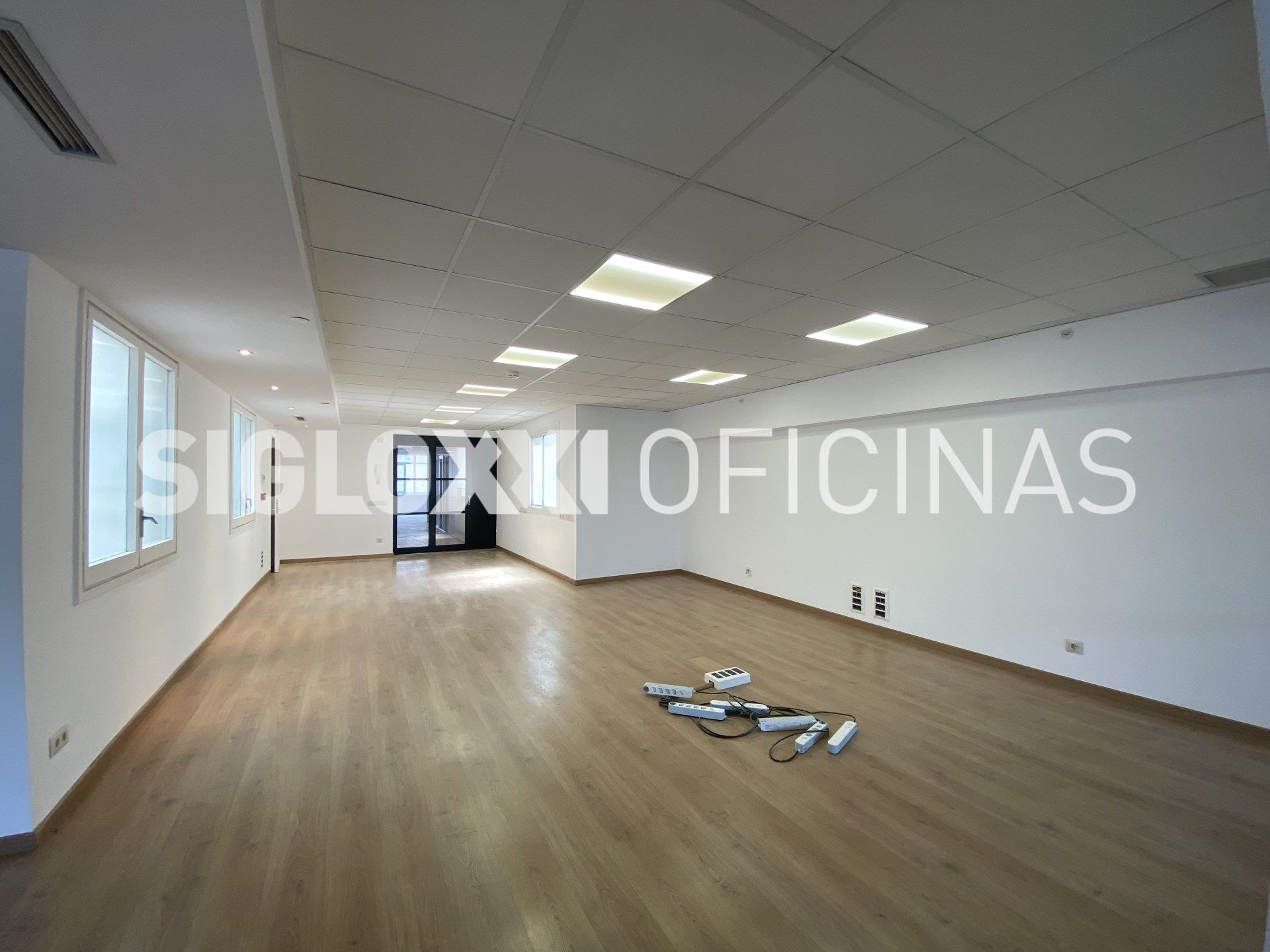 Oficina de lloguer en  Barcelona Capital amb Aire condicionat i Calefacció