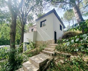 Exterior view of House or chalet for sale in La Llacuna  with Terrace and Balcony