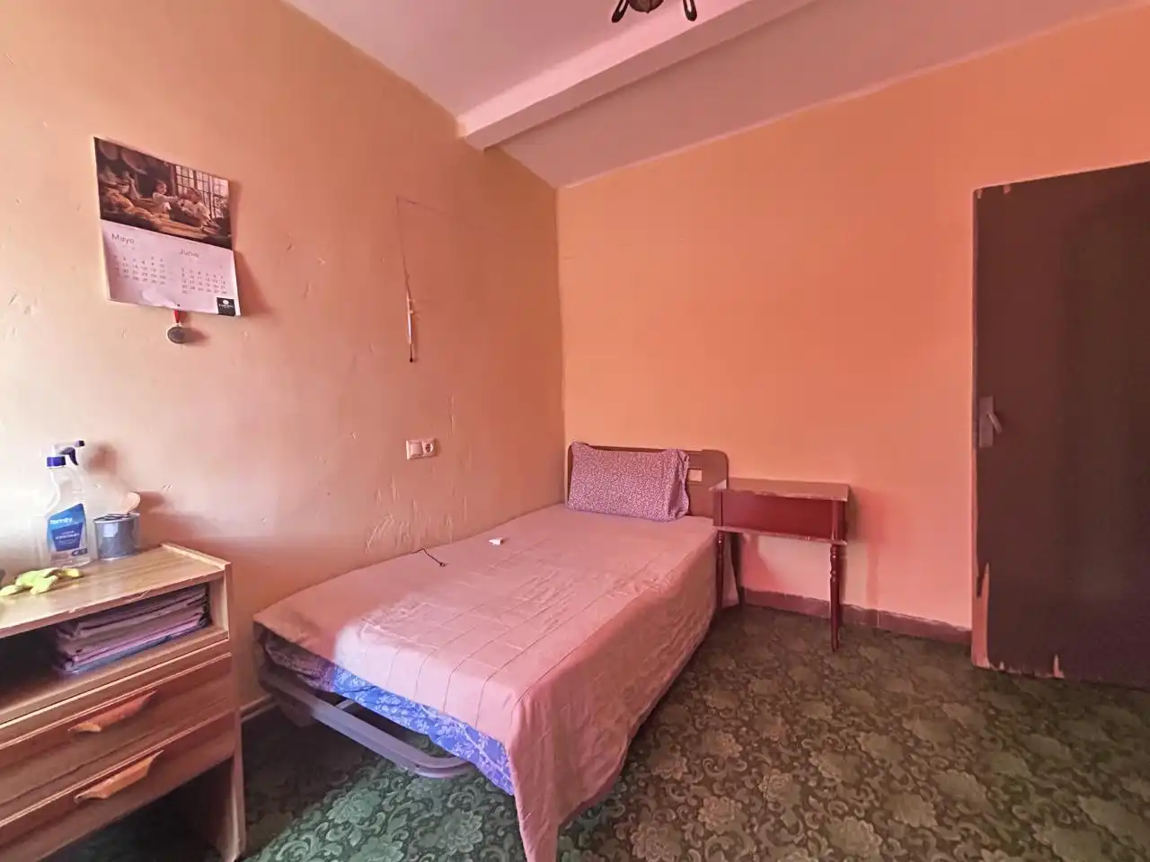 Bedroom of Houses for sale in Valtierra  with Community pool