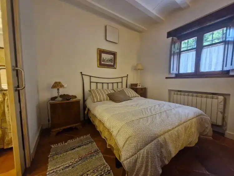 Habitación de Piso de alquiler en Cartes con Calefacción y Amueblado