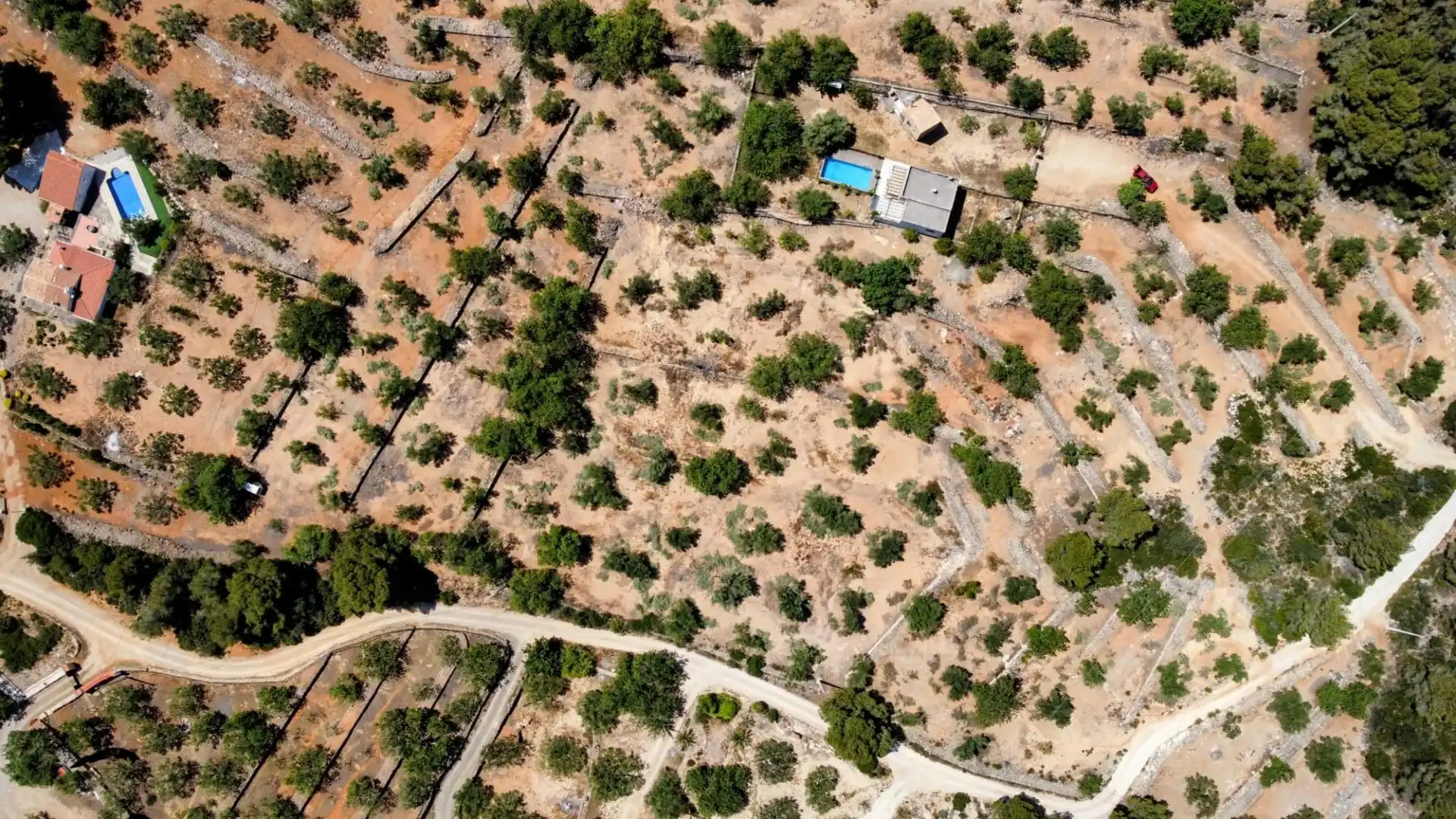Finca rústica en venda en El Perelló amb Jardí privat, Terrassa i Traster