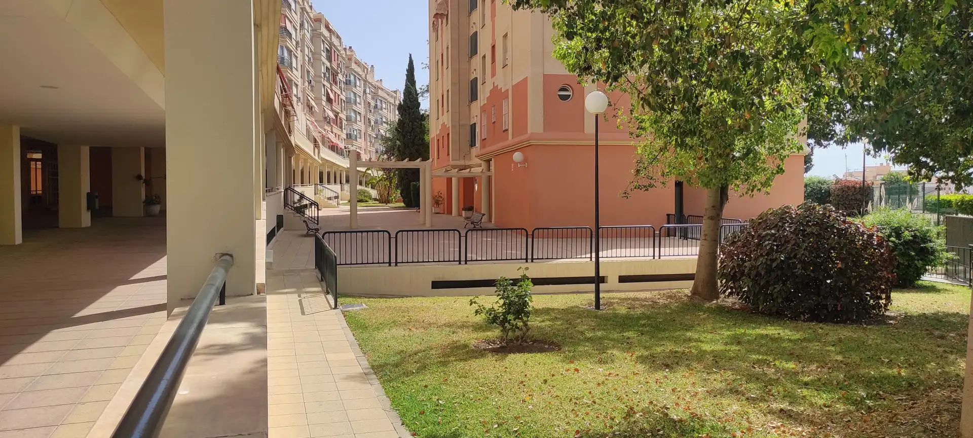 Apartamento con jardín en alquiler en 6 Calle Oscar Wilde #portal 6-6ºA, imagen 3
