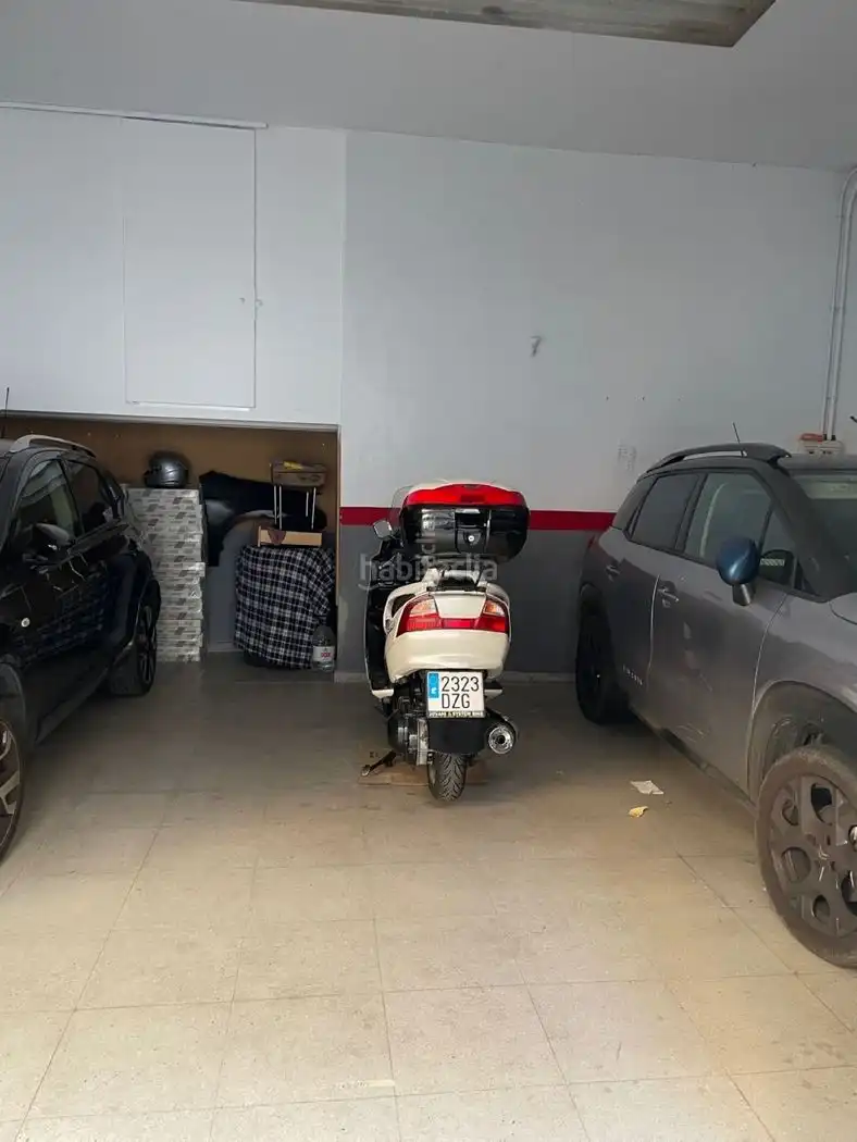 Einzelparkplatz zur Miete in Carrer de Rius i Taulet 27, imagen 2