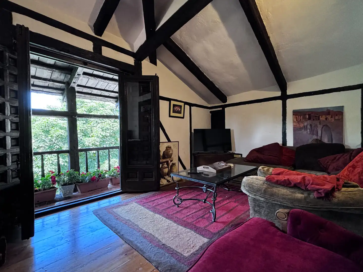 Sala d'estar de Finca rústica en venda en Mecerreyes amb Aire condicionat, Terrassa i Balcó