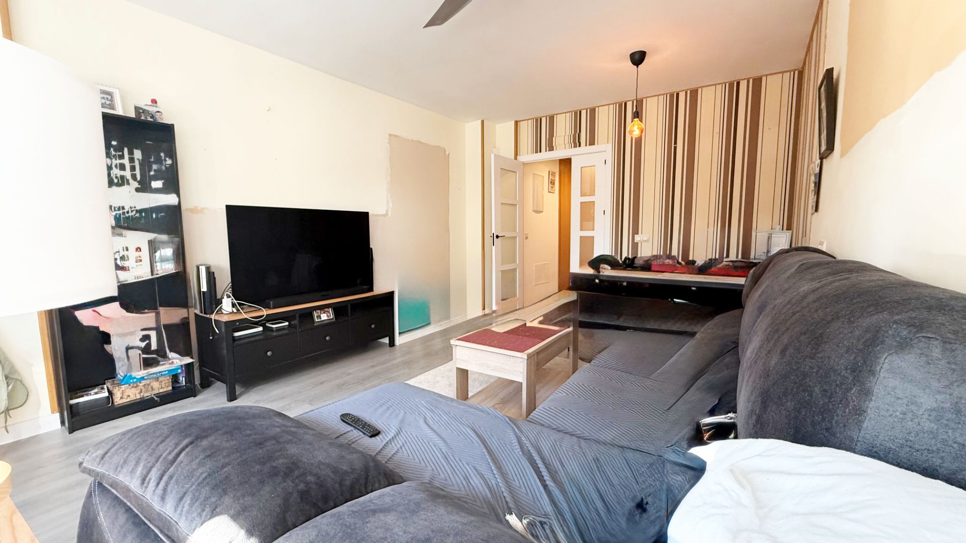 Sala d'estar de Pis en venda en Valdemoro amb Calefacció, Parquet i Terrassa