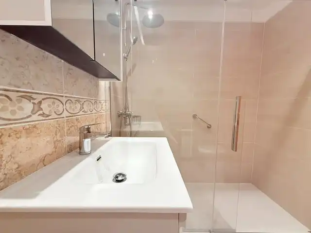 Flat with lift for sale in Oeste, imagen 15