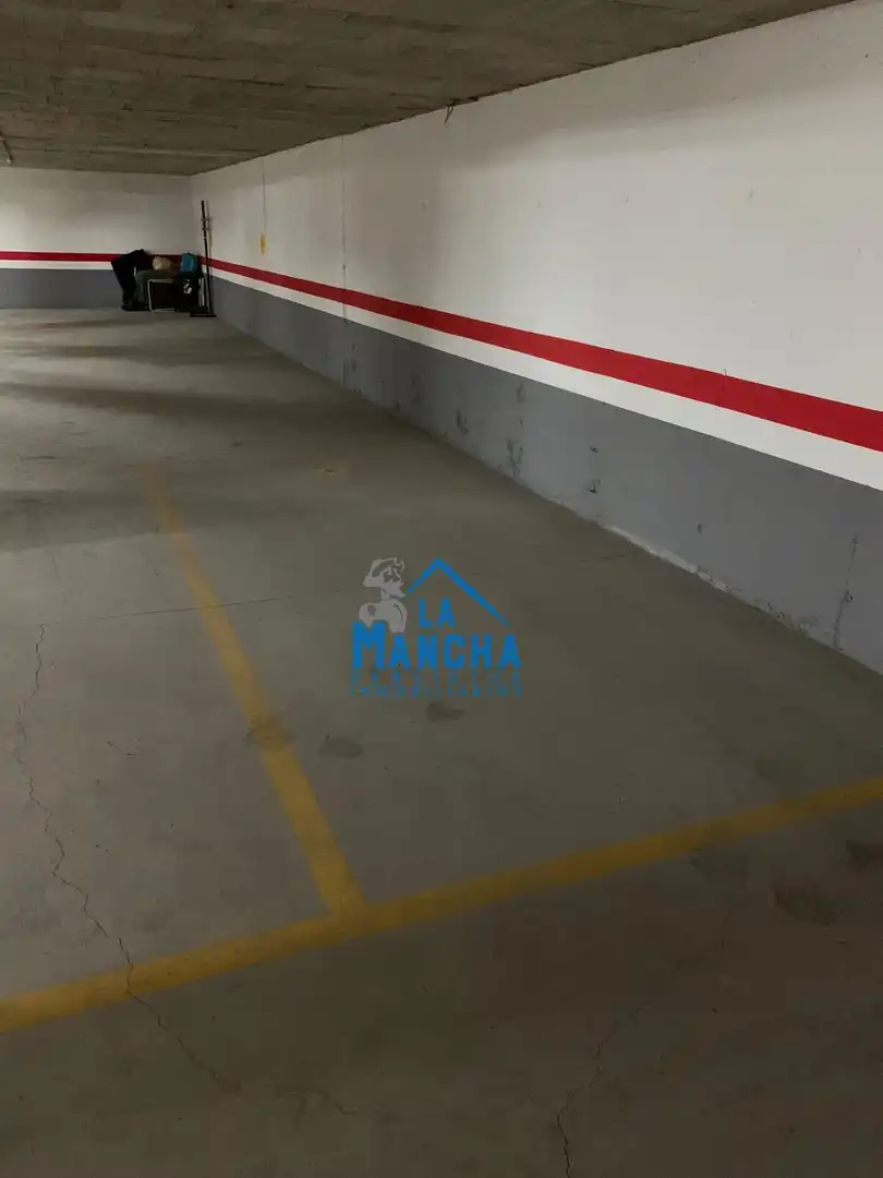 Parking de Garaje en venta en Chinchilla de Monte-Aragón