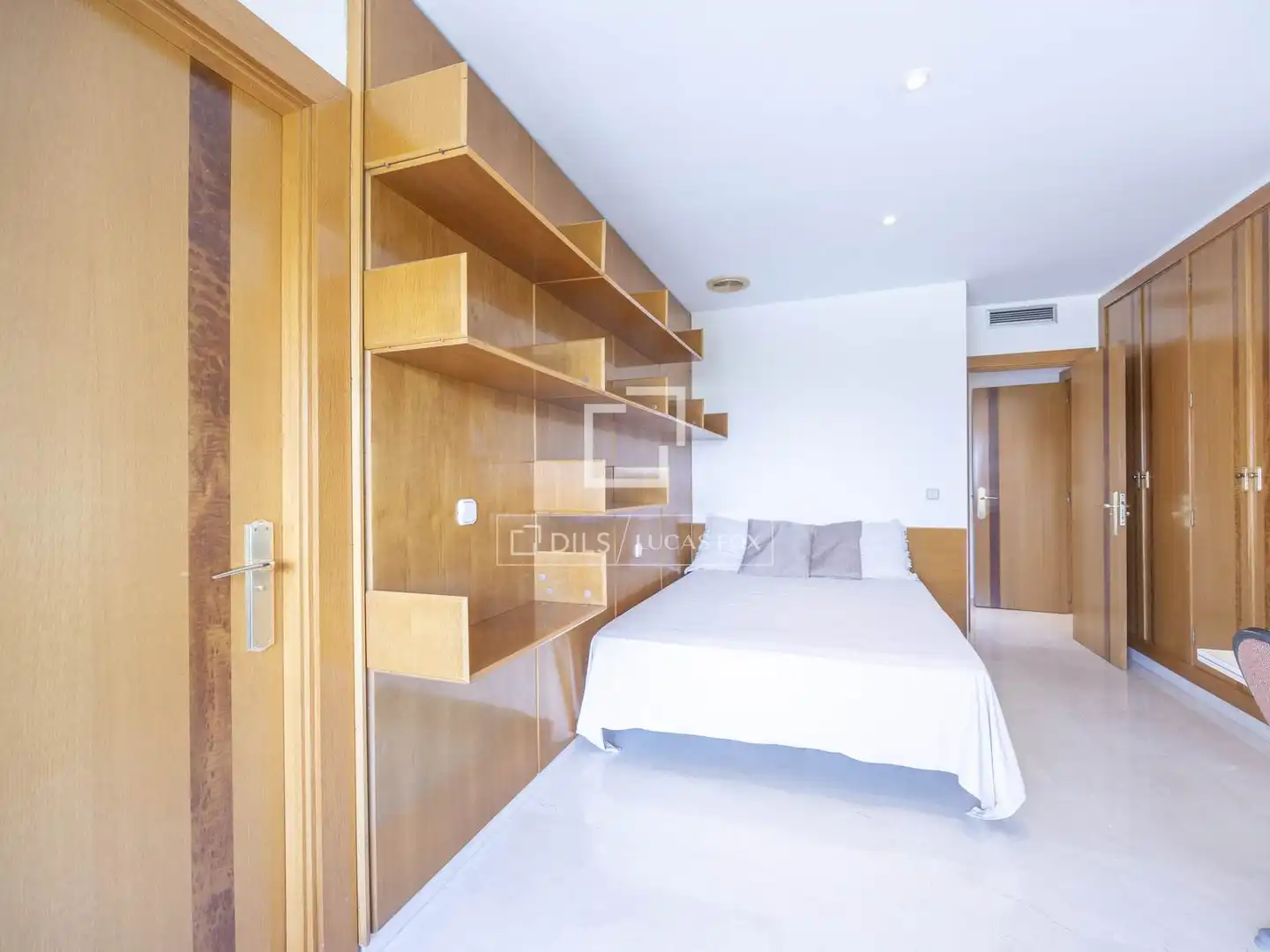 Schlafzimmer von Wohnung zur Miete in Gandesa mit Klimaanlage, Heizung und Privatgarten