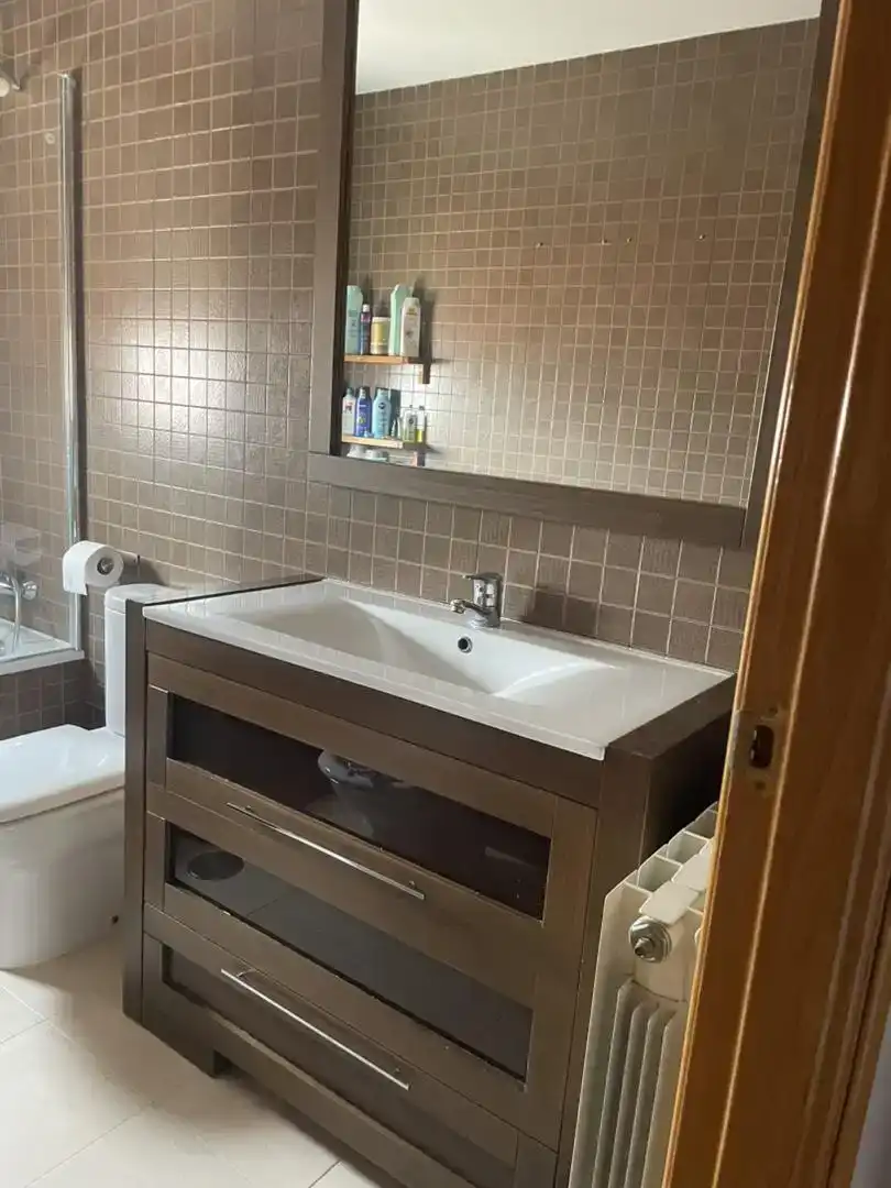 Badezimmer von Maisonette zum Verkauf in Puertollano mit Klimaanlage, Abstellraum und Möbliert