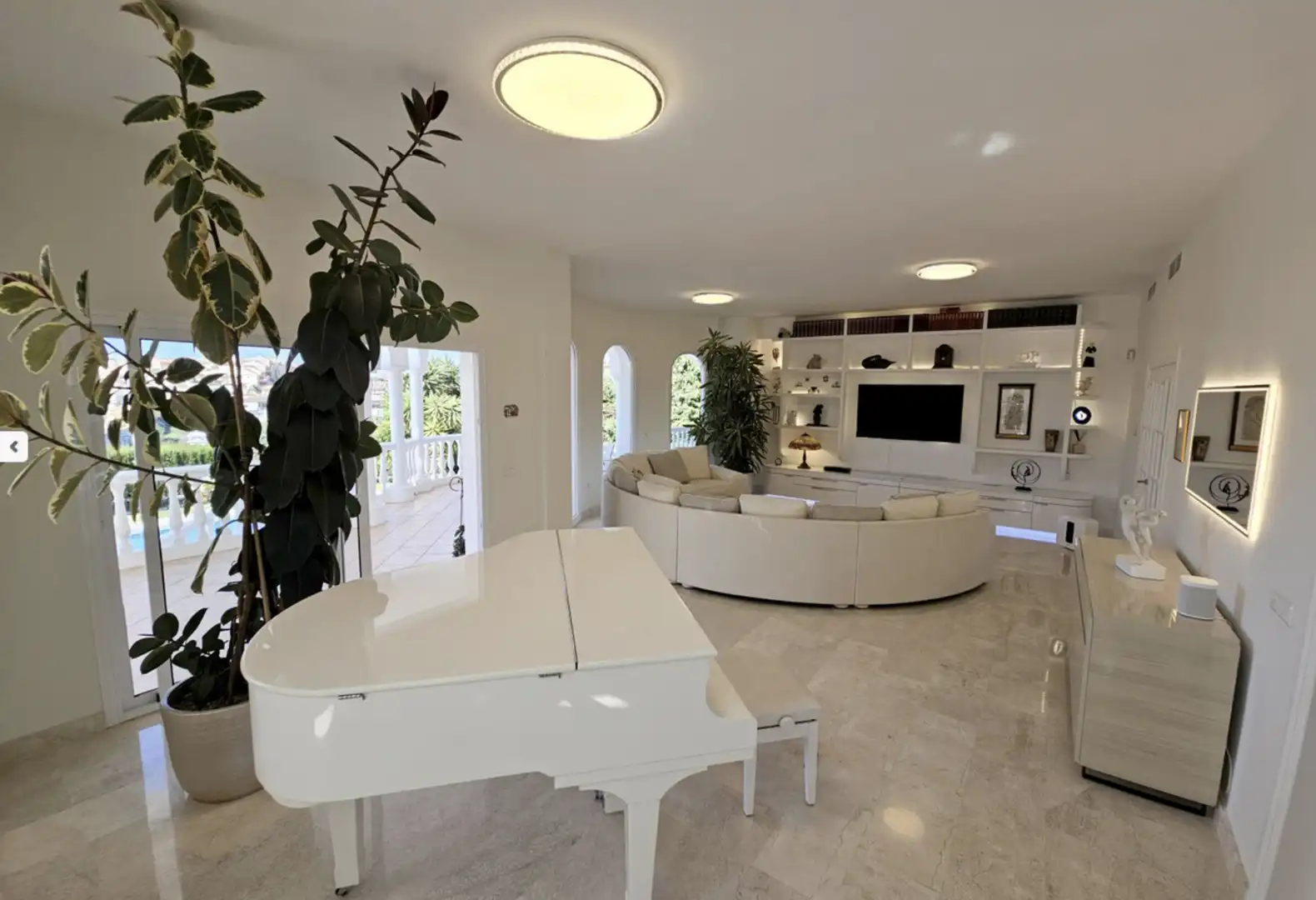 Sala de estar de Casa o chalet de alquiler en Mijas con Jardín privado, Terraza y Piscina