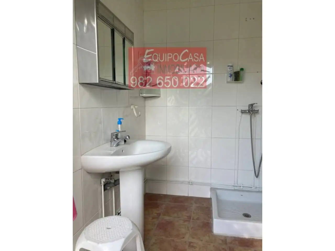 Baño de Casa o chalet en venta en Lugo con Jardín privado, Terraza y Amueblado