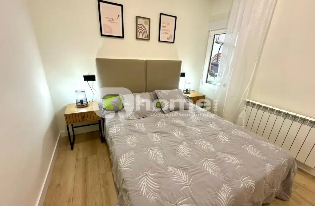 Bedroom of Flat for sale in Zamora Capital   with Heating, Terrace and Furnished