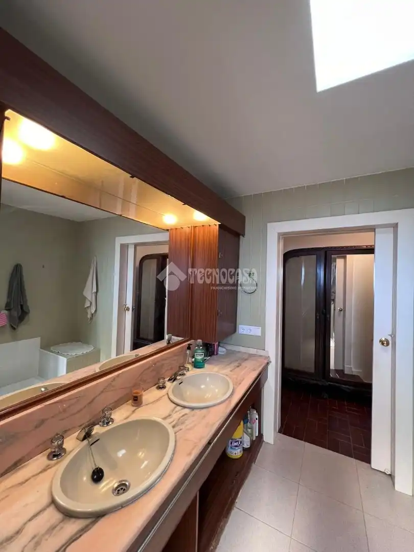 Bathroom of Houses for sale in Aljaraque  with Air Conditioner, Heating and Private garden