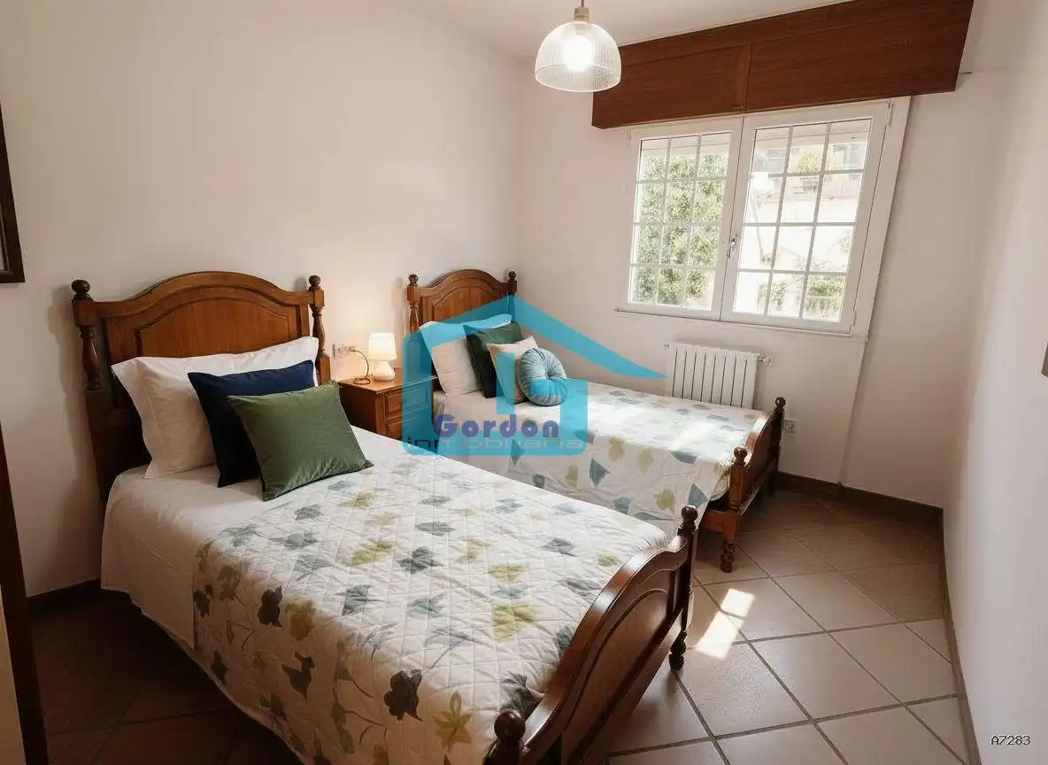 Habitación de Piso de alquiler en Meaño con Calefacción, Terraza y Amueblado