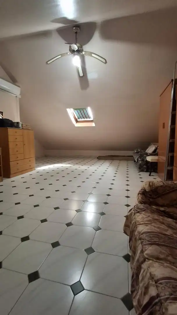 Houses for sale in Sevilla  with Air Conditioner and Storage room