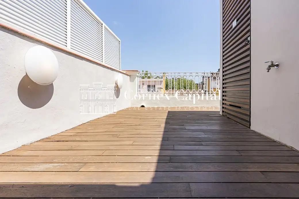 Terraza de Casa adosada en venta en Barcelona con Aire acondicionado, Calefacción y Jardín privado